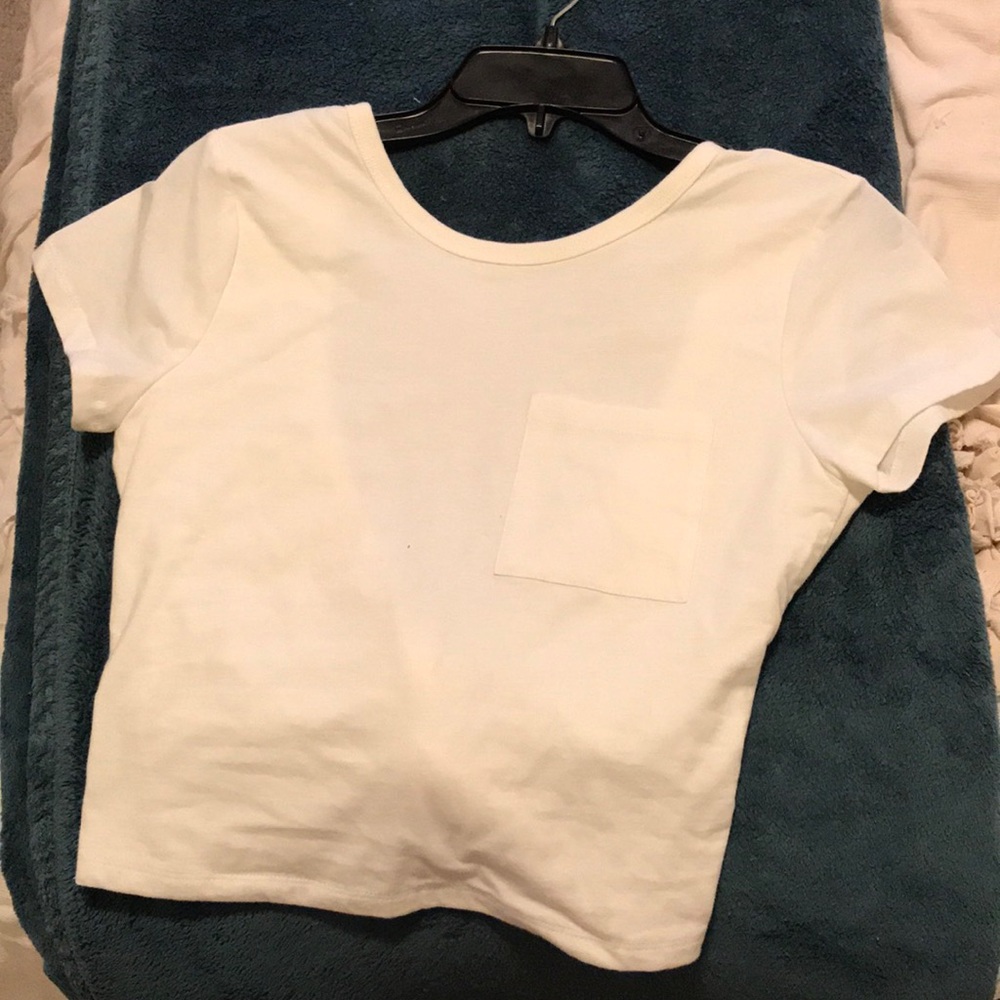 White crop top